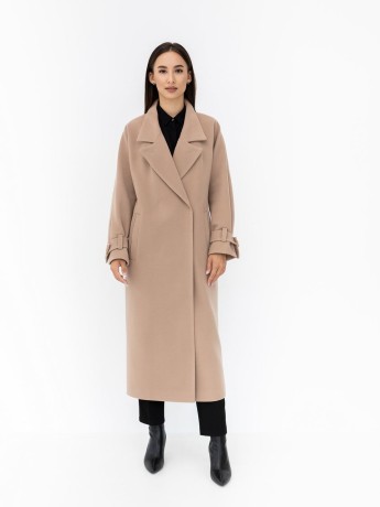 Long beige winter cashmere coat Champagne